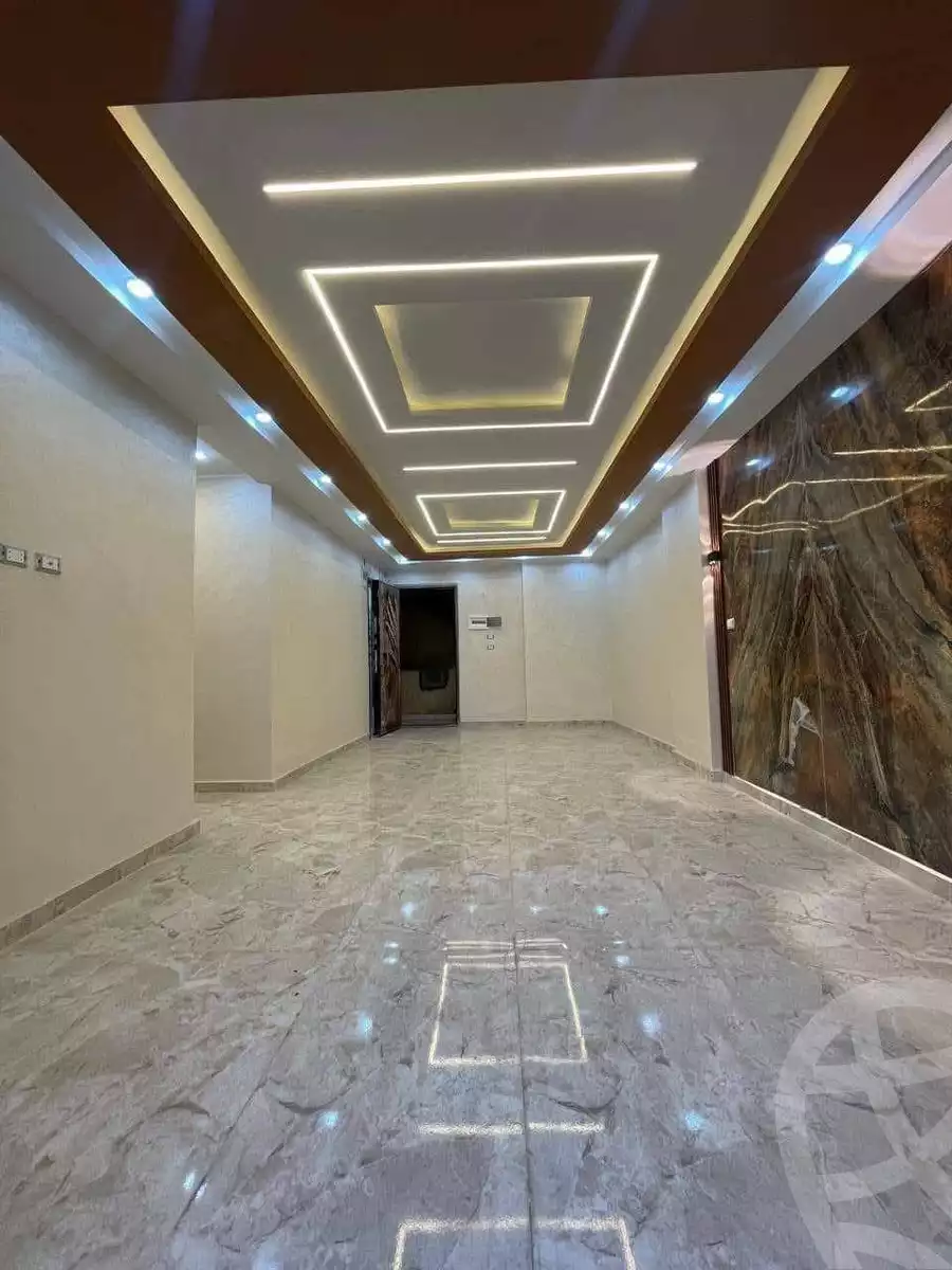 https://aqarmap.com.eg/ar/listing/6315430-for-sale-cairo-el-haram-el-lebeny-soltan-khattab-st