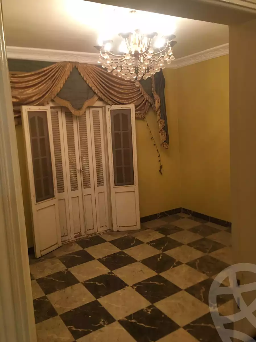 https://aqarmap.com.eg/ar/listing/6315747-for-sale-qalyubia-shubra-el-khaima-el-shareaa-el-gadid-st