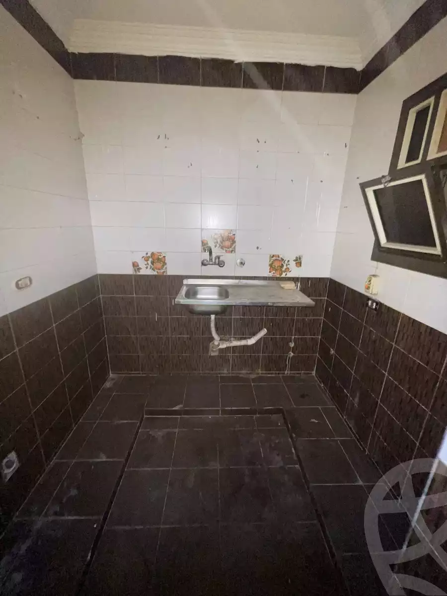 https://aqarmap.com.eg/en/listing/6318308-for-sale-qalyubia-shubra-el-khaima
