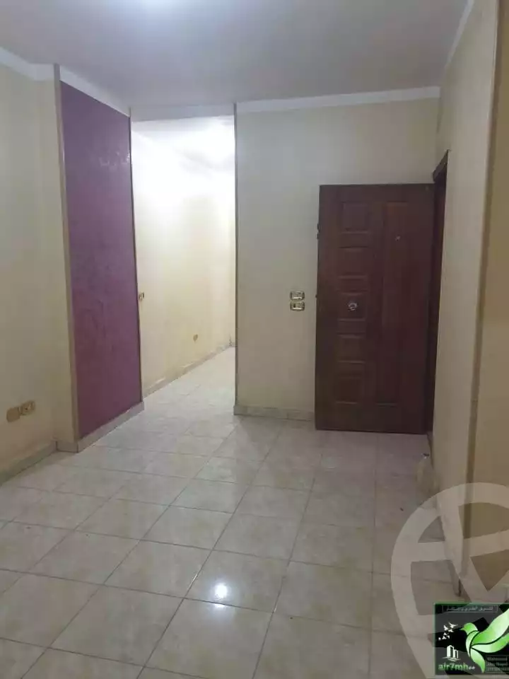 https://aqarmap.com.eg/ar/listing/6318662-for-rent-qalyubia-shubra-el-khaima-el-shareaa-el-gadid-st