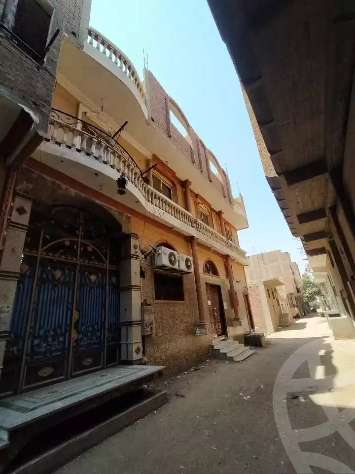 https://aqarmap.com.eg/en/listing/6318674-for-sale-qalyubia-shubra-el-khaima