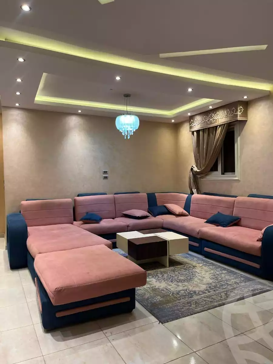 https://aqarmap.com.eg/en/listing/6319356-for-sale-monufia-shibin-el-kom-shebeen-el-kom-city-paris-st