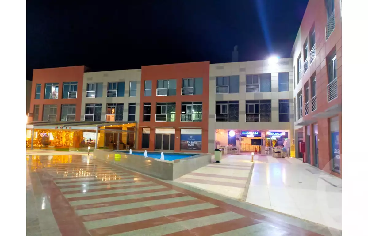 https://aqarmap.com.eg/en/listing/6321047-for-sale-cairo-el-sheikh-zayed-city-compounds-the-courtyard-mall-dorra