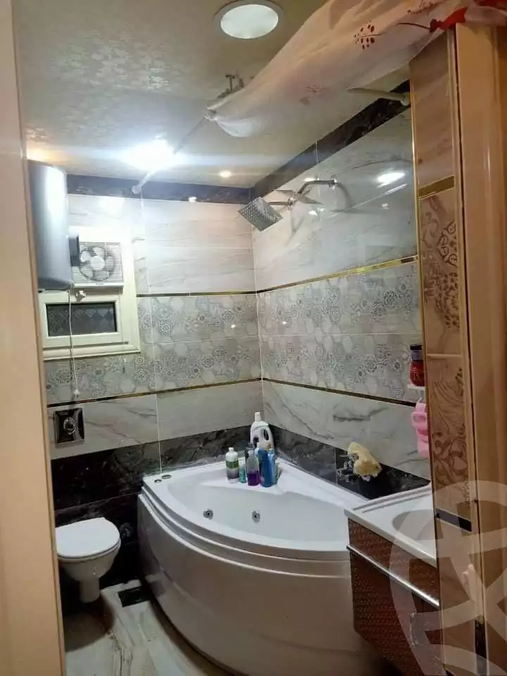 https://aqarmap.com.eg/ar/listing/6321517-for-sale-cairo-faisal-el-maryotyah-al-shesheini-st