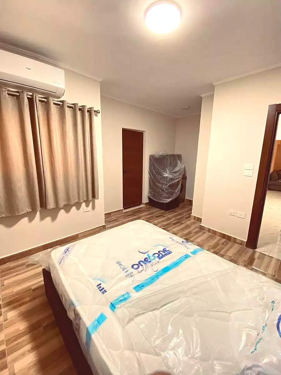 https://aqarmap.com.eg/ar/listing/6321976-for-rent-cairo-6th-of-october-el-ahyaa-neighborhood-2nd-divided-from-al-kafrawei-st
