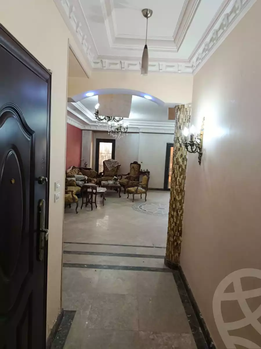 https://aqarmap.com.eg/ar/listing/6321522-for-sale-cairo-new-cairo-el-ahyaa-first-neighborhood-street-1