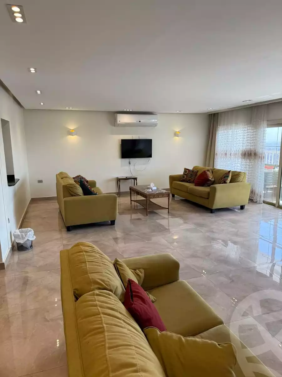 https://aqarmap.com.eg/ar/listing/6324860-for-sale-cairo-el-sheikh-zayed-city-el-hay-elsabeaa-lhy-lsb