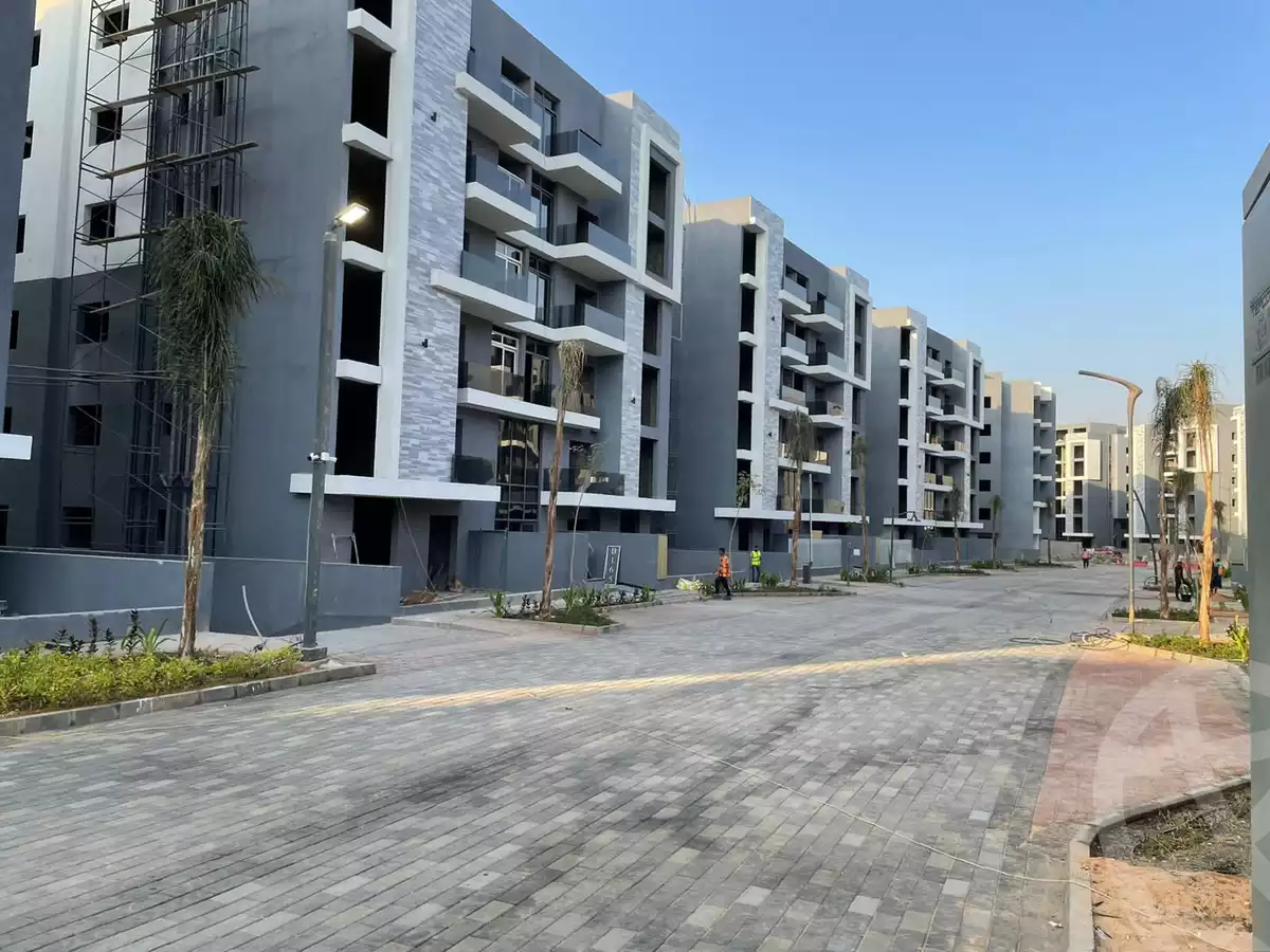 https://aqarmap.com.eg/ar/listing/6324859-for-sale-cairo-6th-of-october-hadaeq-october-kmbwnd-fy-hdyq-ktwbr-sun-capital