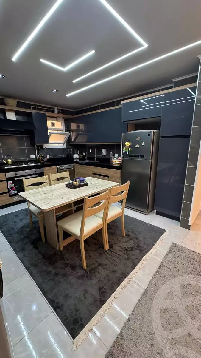 https://aqarmap.com.eg/ar/listing/6324860-for-sale-cairo-el-sheikh-zayed-city-el-hay-elsabeaa-lhy-lsb