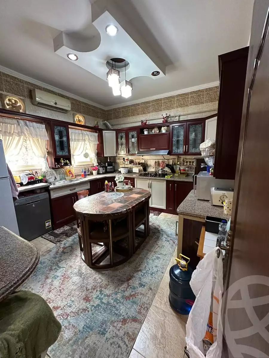 https://aqarmap.com.eg/ar/listing/6326048-for-sale-cairo-new-cairo-compounds-les-rois