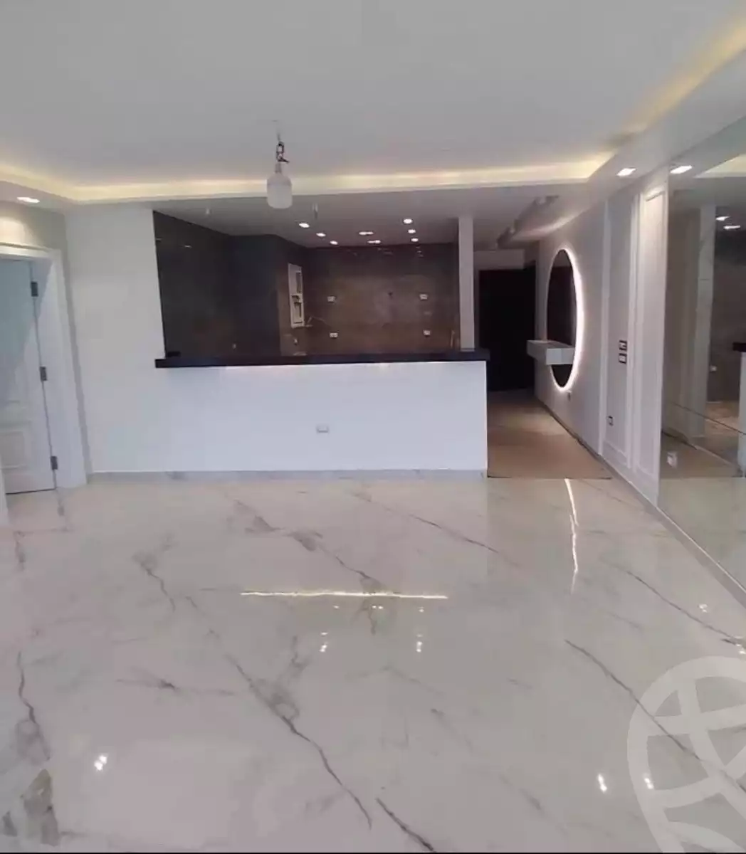 https://aqarmap.com.eg/ar/listing/6326219-for-sale-cairo-new-cairo-compounds-mwntn-fyw-y-syty-club-park-mountain-view-icity