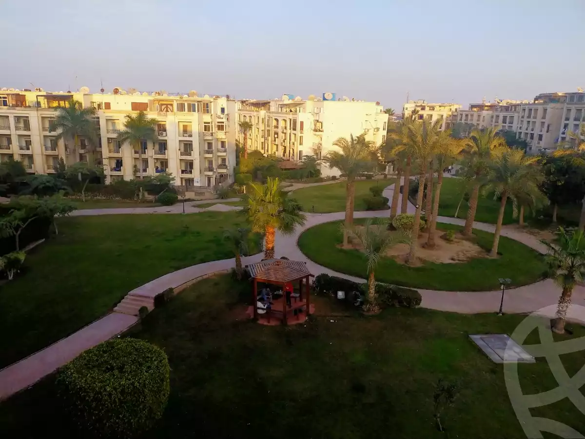 https://aqarmap.com.eg/ar/listing/6327512-for-sale-cairo-el-sheikh-zayed-city-compounds-hadayek-el-mohandiseen