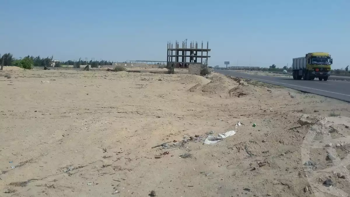 https://aqarmap.com.eg/ar/listing/6327887-for-sale-cairo-el-sheikh-zayed-city-alex-cairo-desert-road-mdyn-sfnks-ljdyd-sandorini