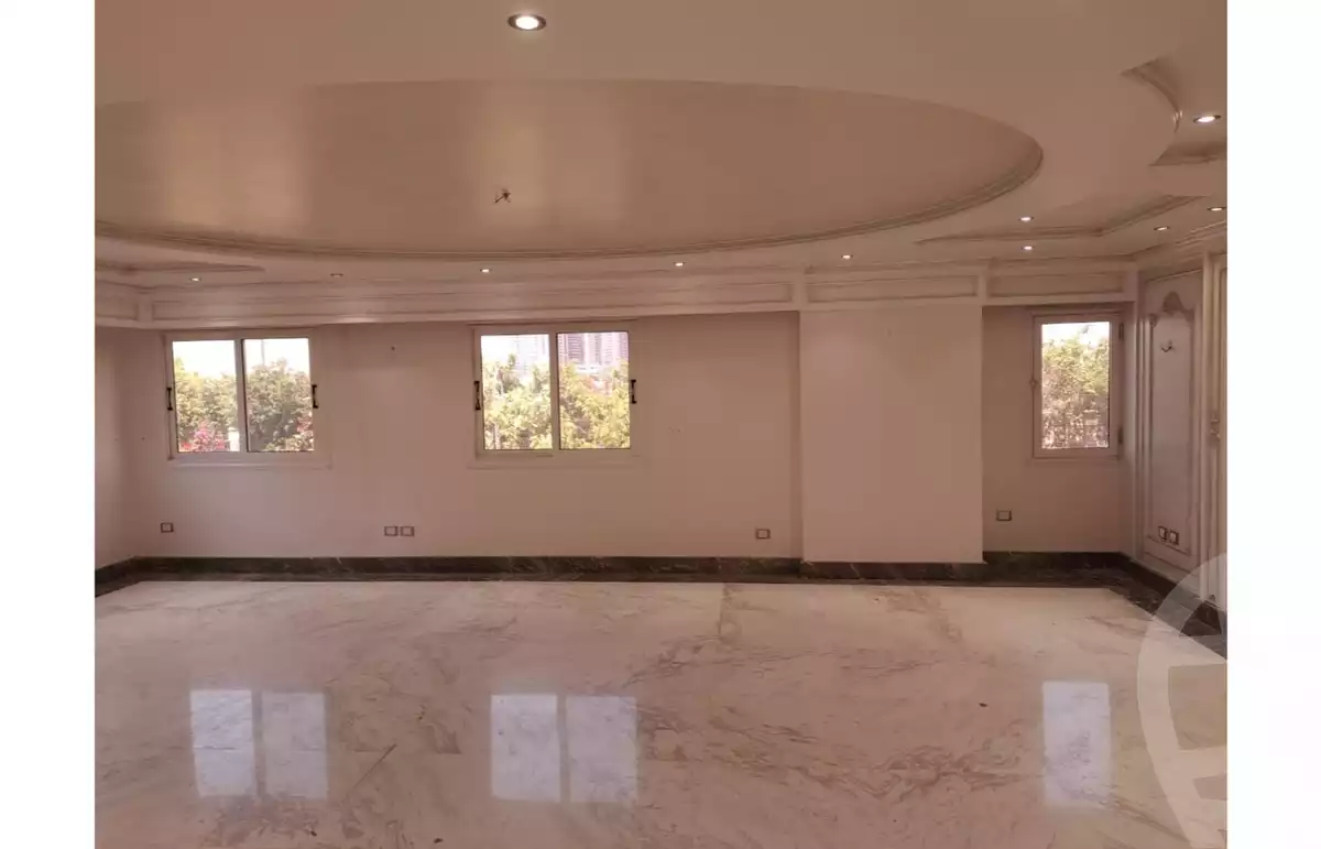 https://aqarmap.com.eg/en/listing/6327962-for-sale-cairo-el-sheikh-zayed-city-compounds-continental-gardens