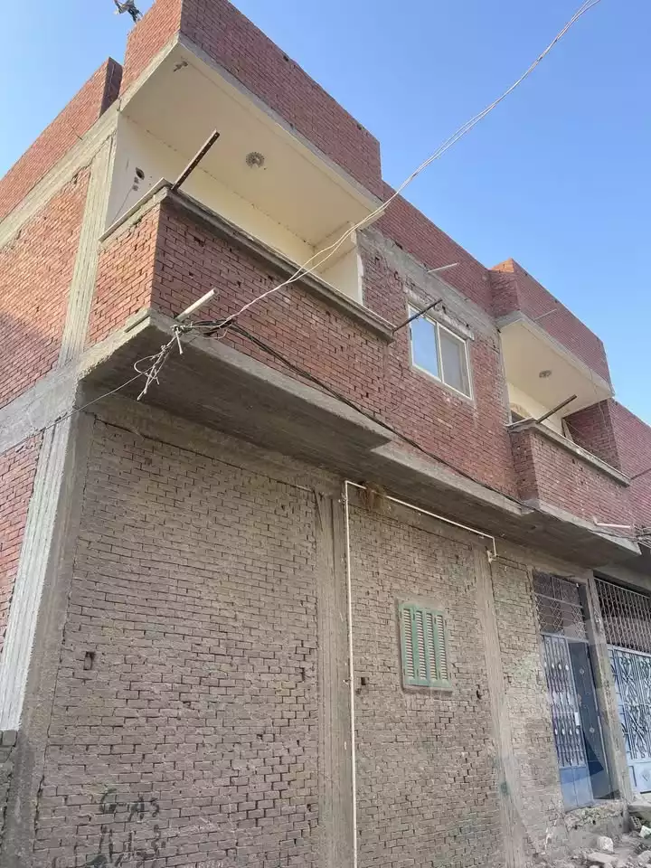 https://aqarmap.com.eg/ar/listing/6328845-for-sale-alexandria-bys