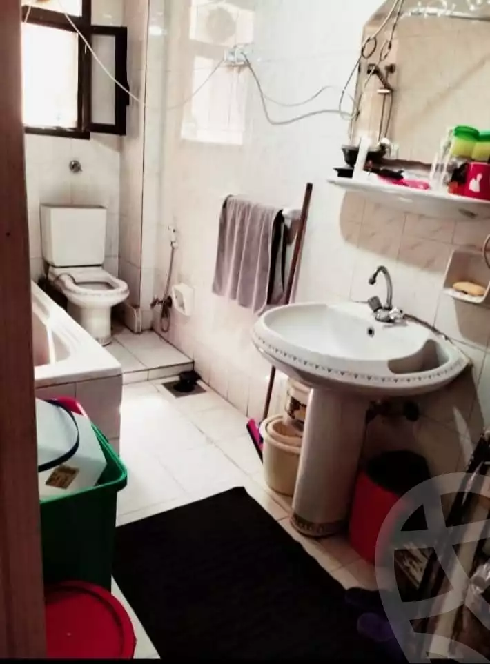 https://aqarmap.com.eg/ar/listing/6329434-for-sale-alexandria-l-jmy-lbytsh-el-talkhawy-st