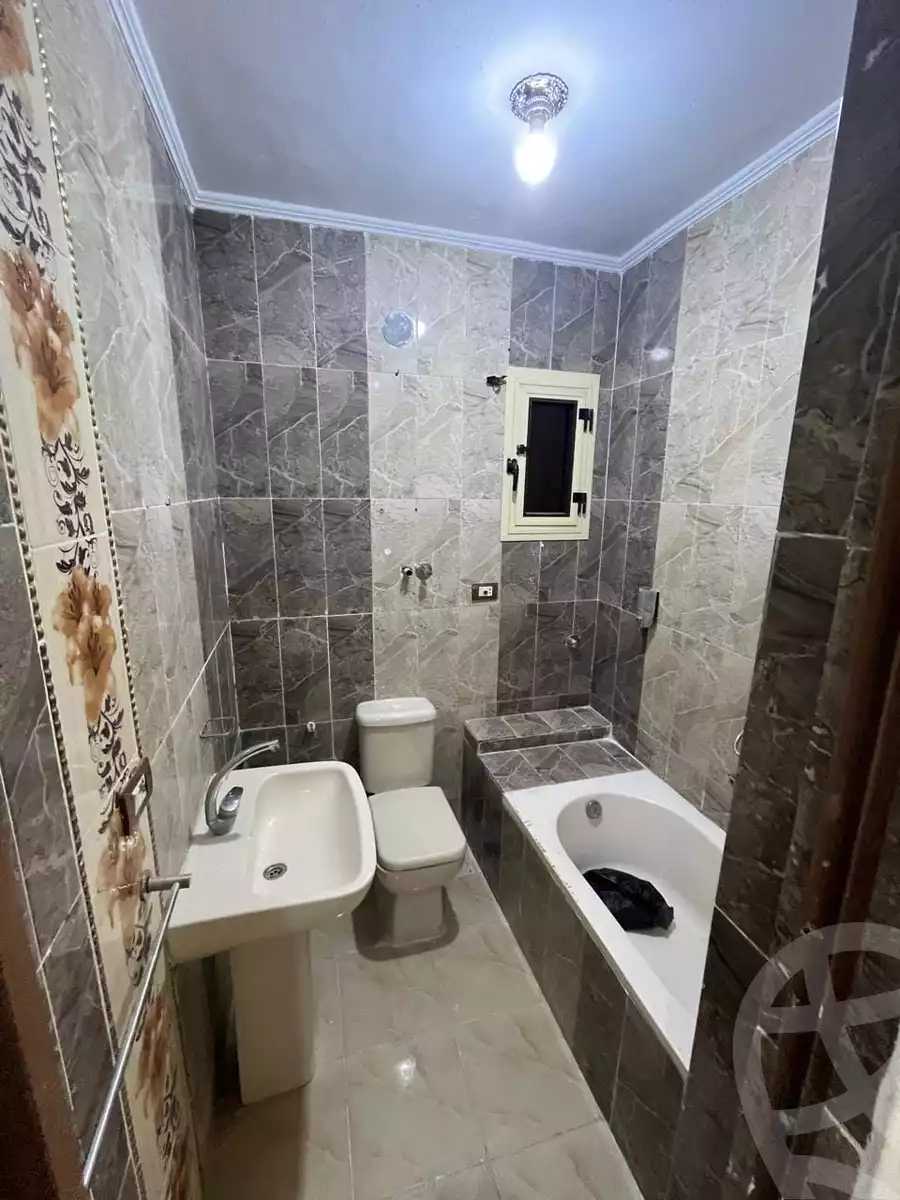 https://aqarmap.com.eg/ar/listing/6330223-for-sale-alexandria-bahray-el-anfoshy-sidi-kazman-st