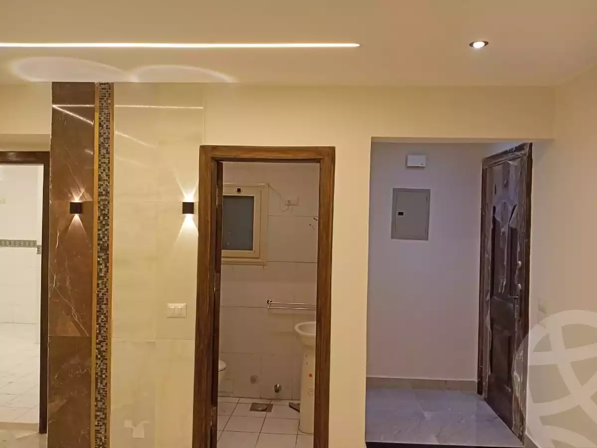 https://aqarmap.com.eg/ar/listing/6278977-for-rent-cairo-new-cairo-hy-skn-ljm-lmryky
