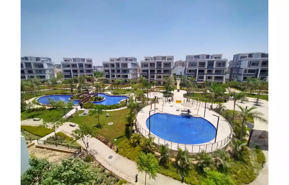 https://aqarmap.com.eg/ar/listing/6331839-for-sale-cairo-el-sheikh-zayed-city-compounds-kmbwnd-wn-16-swdyk