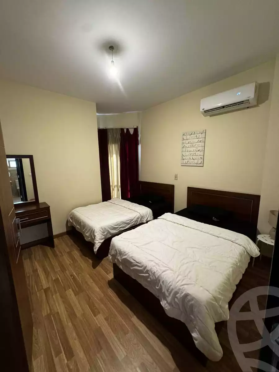 https://aqarmap.com.eg/en/listing/6332132-for-rent-cairo-el-sheikh-zayed-city-compounds-dh-drys