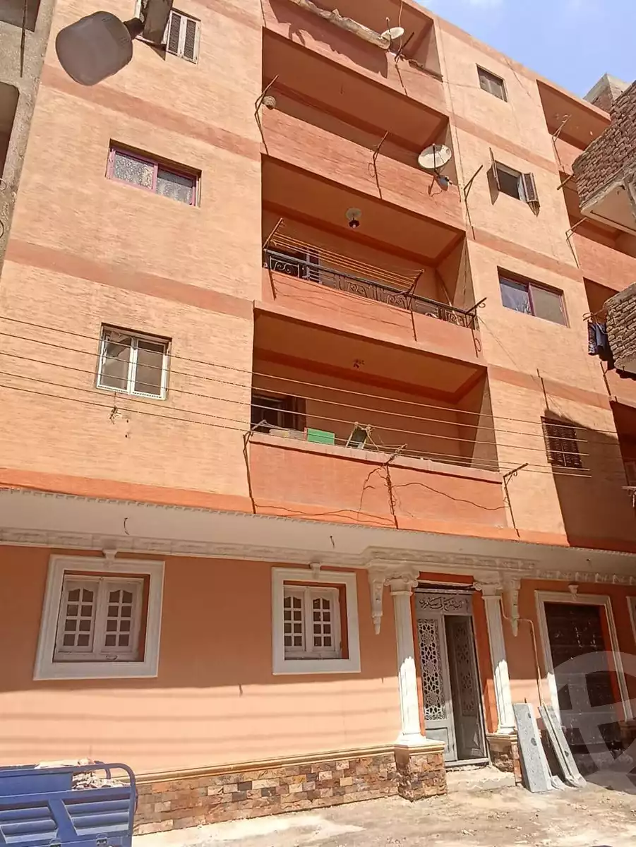 https://aqarmap.com.eg/ar/listing/6332155-for-sale-qalyubia-qlioub-blqs