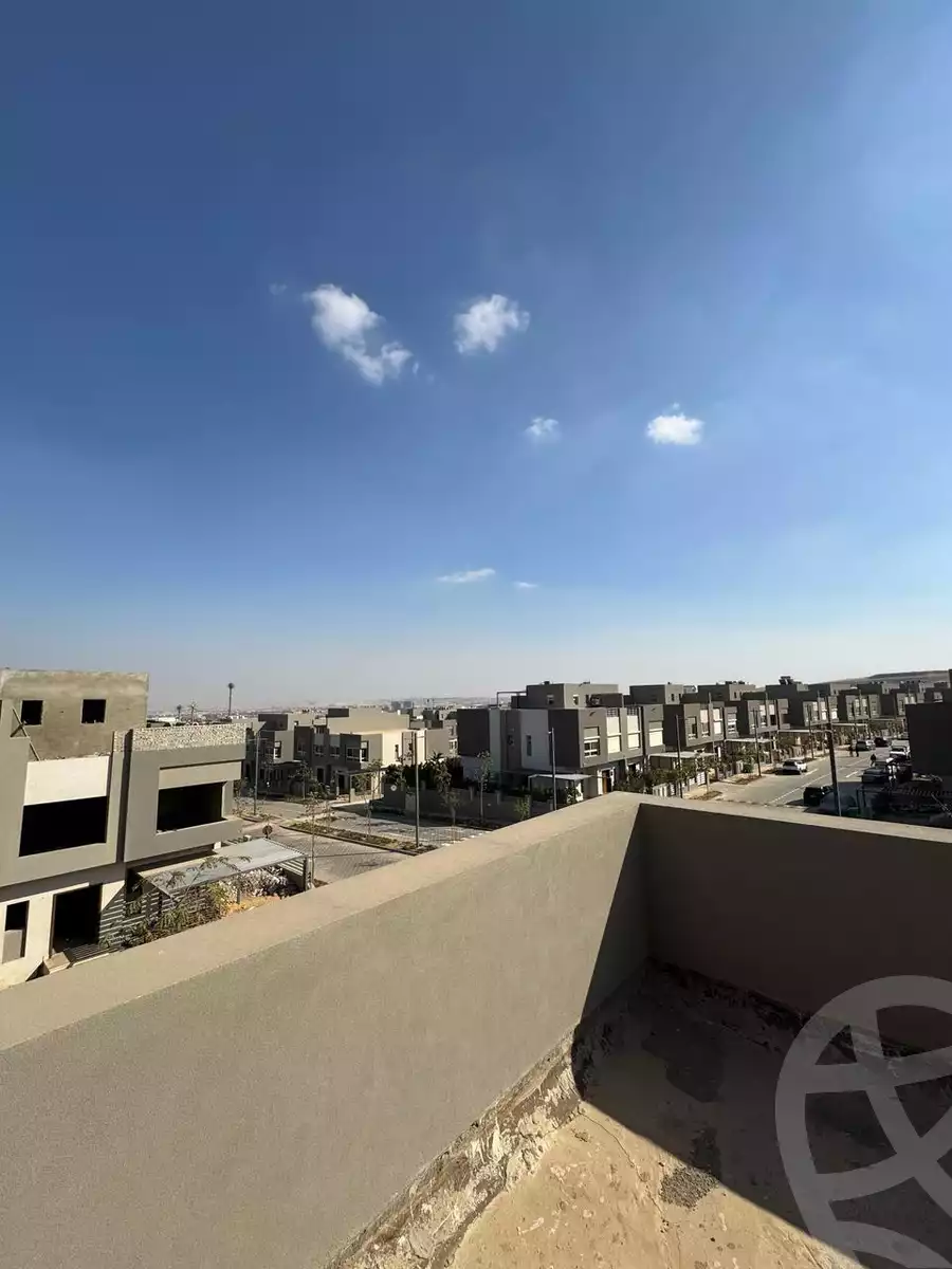 https://aqarmap.com.eg/en/listing/6333409-for-sale-cairo-el-sheikh-zayed-city-compounds-tiamo-city