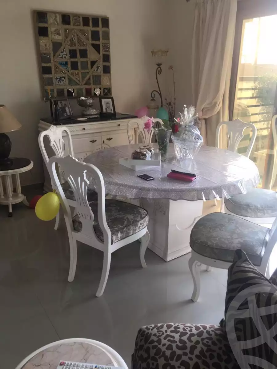 https://aqarmap.com.eg/en/listing/6334258-for-sale-cairo-new-cairo-compounds-hyde-park-cluster-1-hyde-park
