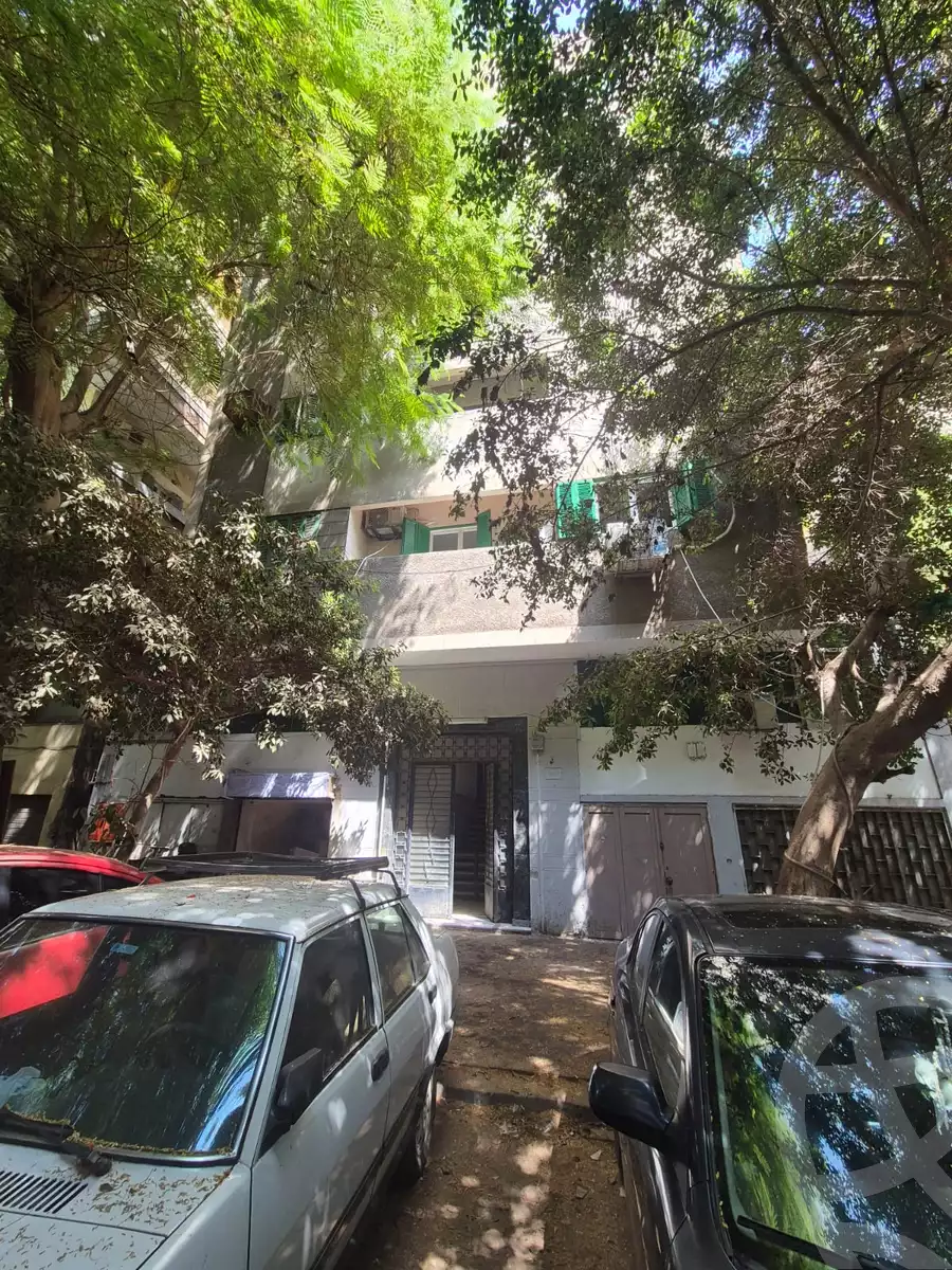 https://aqarmap.com.eg/en/listing/6264079-for-sale-cairo-downtown-el-qasr-el-ayni