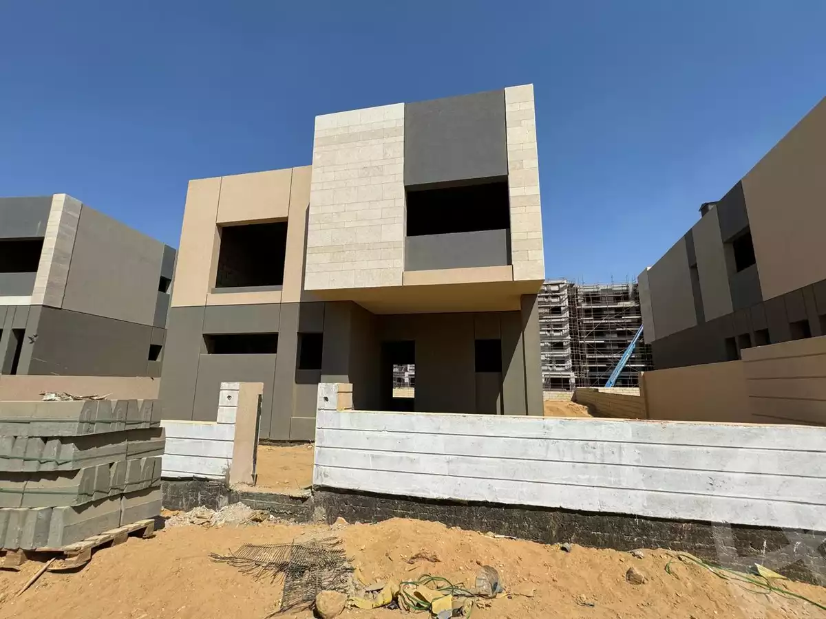 https://aqarmap.com.eg/ar/listing/6335969-for-sale-cairo-new-cairo-lmstqbl-syty-compounds-hap-town
