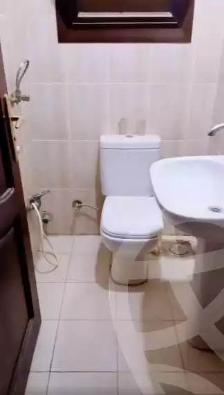 https://aqarmap.com.eg/ar/listing/6336458-for-sale-cairo-helwan-helwan-el-sharkeya-gaafar-st