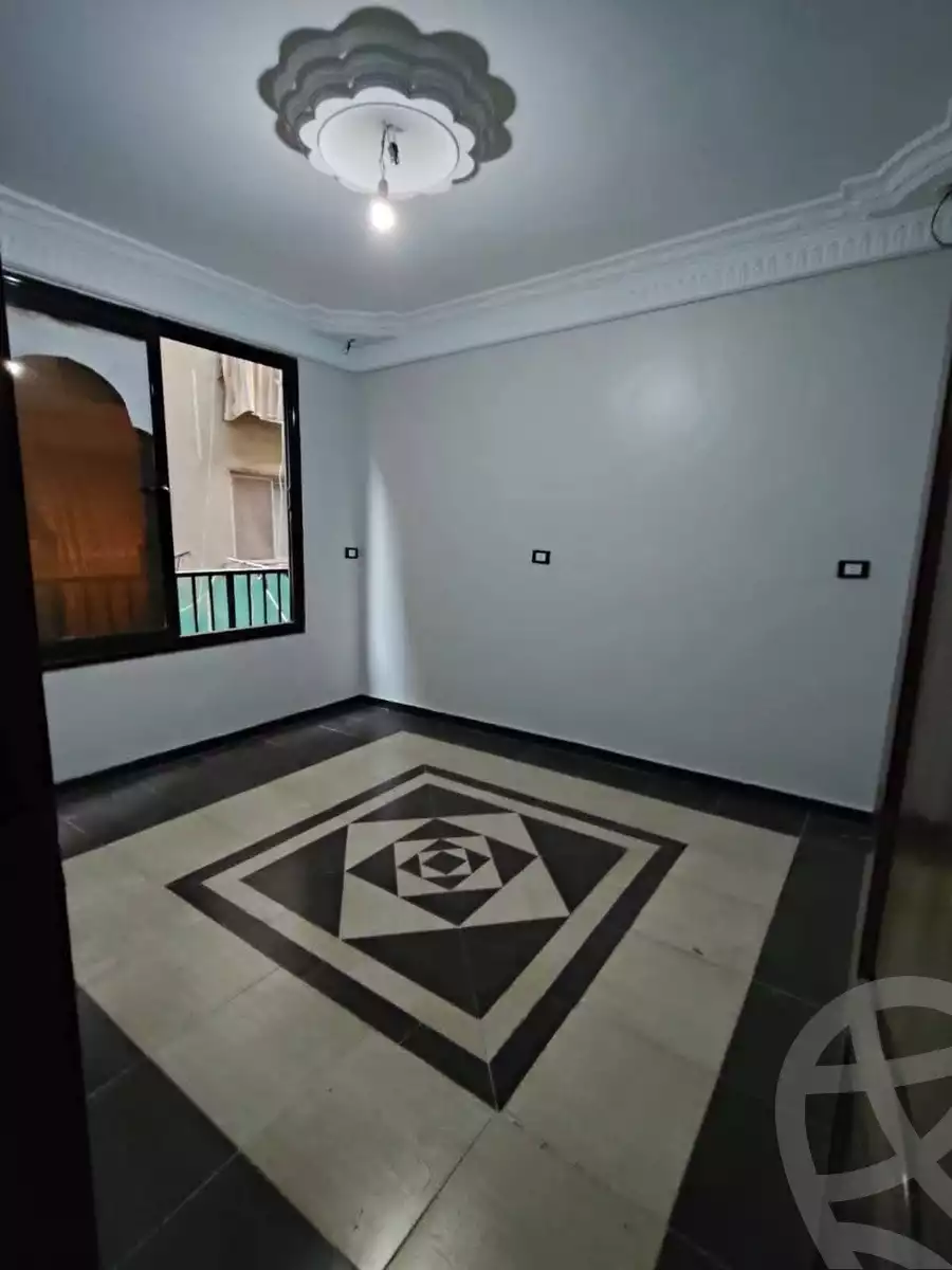 https://aqarmap.com.eg/ar/listing/6336754-for-sale-qalyubia-shubra-el-khaima-om-bayoumi