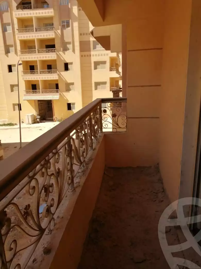 https://aqarmap.com.eg/ar/listing/5718993-for-sale-cairo-new-cairo-compounds-bankers-compound