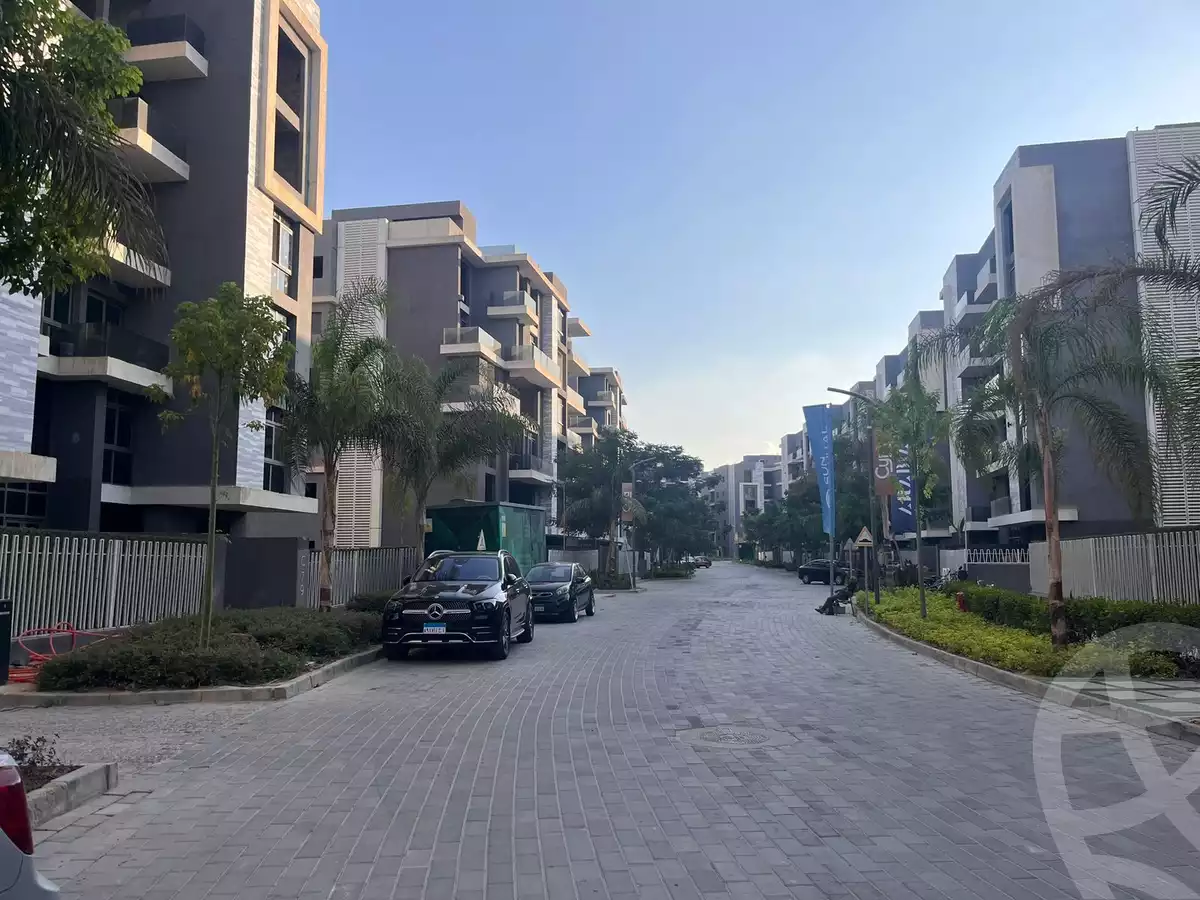 https://aqarmap.com.eg/en/listing/6338093-for-sale-cairo-6th-of-october-hadaeq-october-kmbwnd-fy-hdyq-ktwbr-sun-capital
