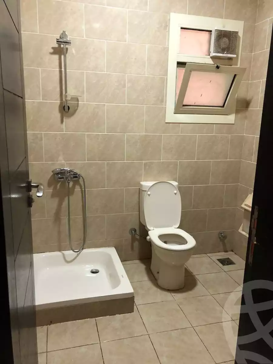 https://aqarmap.com.eg/ar/listing/6338483-for-rent-cairo-el-sheikh-zayed-city-compounds-dh-drys