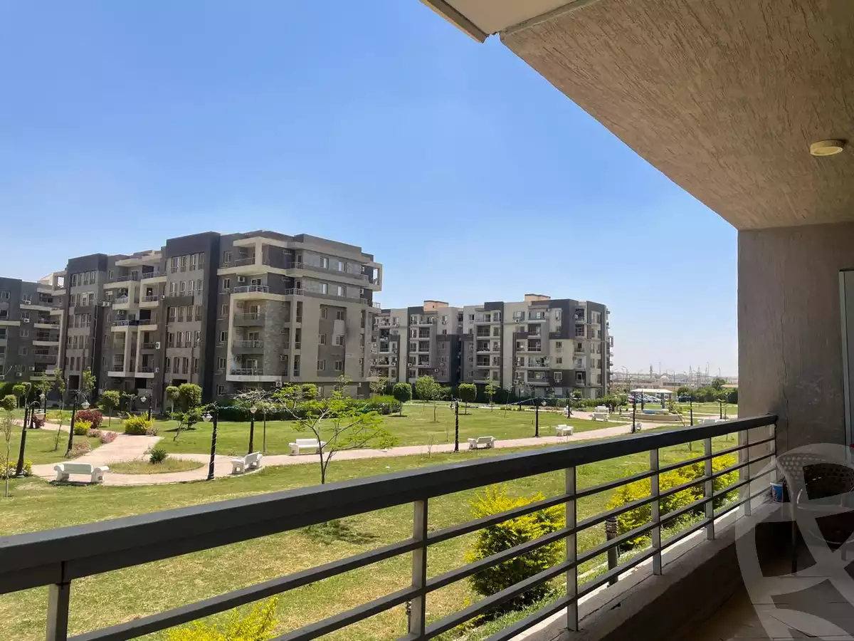 https://aqarmap.com.eg/ar/listing/6339445-for-rent-cairo-el-sheikh-zayed-city-compounds-dr-msr