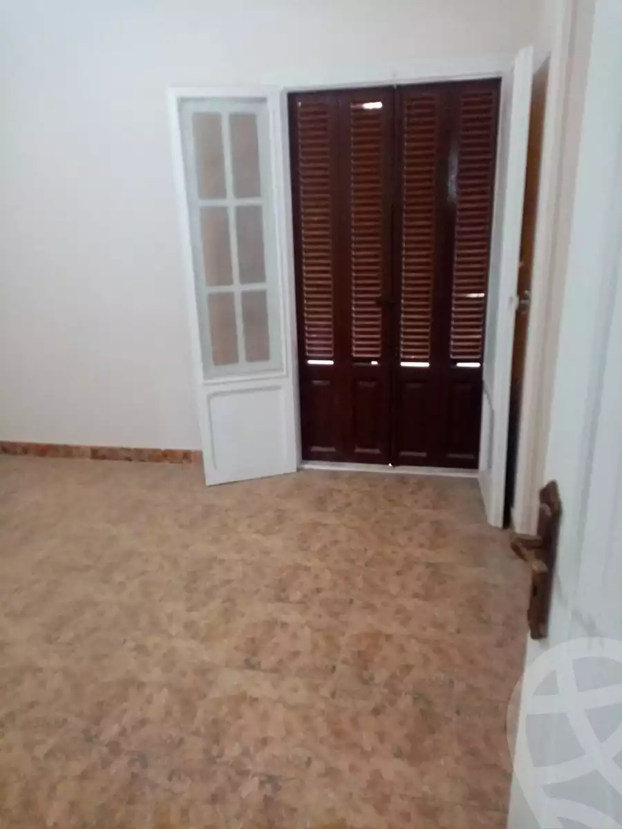 https://aqarmap.com.eg/en/listing/6340497-for-sale-cairo-el-zaytun-lzytwn-lbhry-salim-al-awal-st