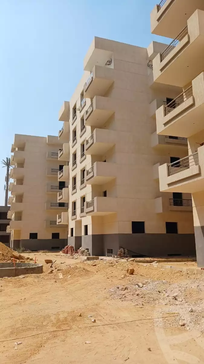 https://aqarmap.com.eg/ar/listing/6340669-for-sale-cairo-new-cairo-compounds-rawdet-al-yasmeen-compound