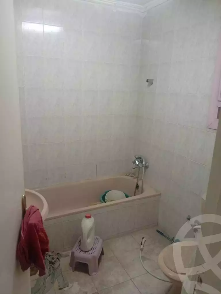 https://aqarmap.com.eg/ar/listing/6340685-for-sale-cairo-heliopolis-gesr-elsuez-ibn-sender-square