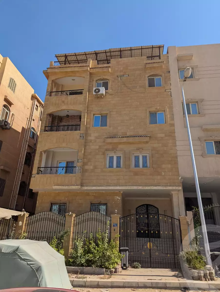 https://aqarmap.com.eg/en/listing/6342979-for-sale-cairo-new-cairo-south-investors-zizinia-st