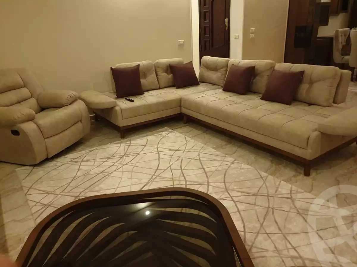 https://aqarmap.com.eg/en/listing/6343168-for-sale-cairo-new-cairo-south-investors-el-nasr-st