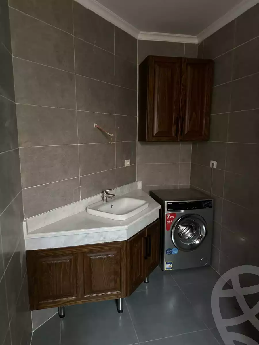 https://aqarmap.com.eg/ar/listing/6343659-for-rent-cairo-new-cairo-compounds-brwmynd-ryzydns-wdy-djl-llttwyr