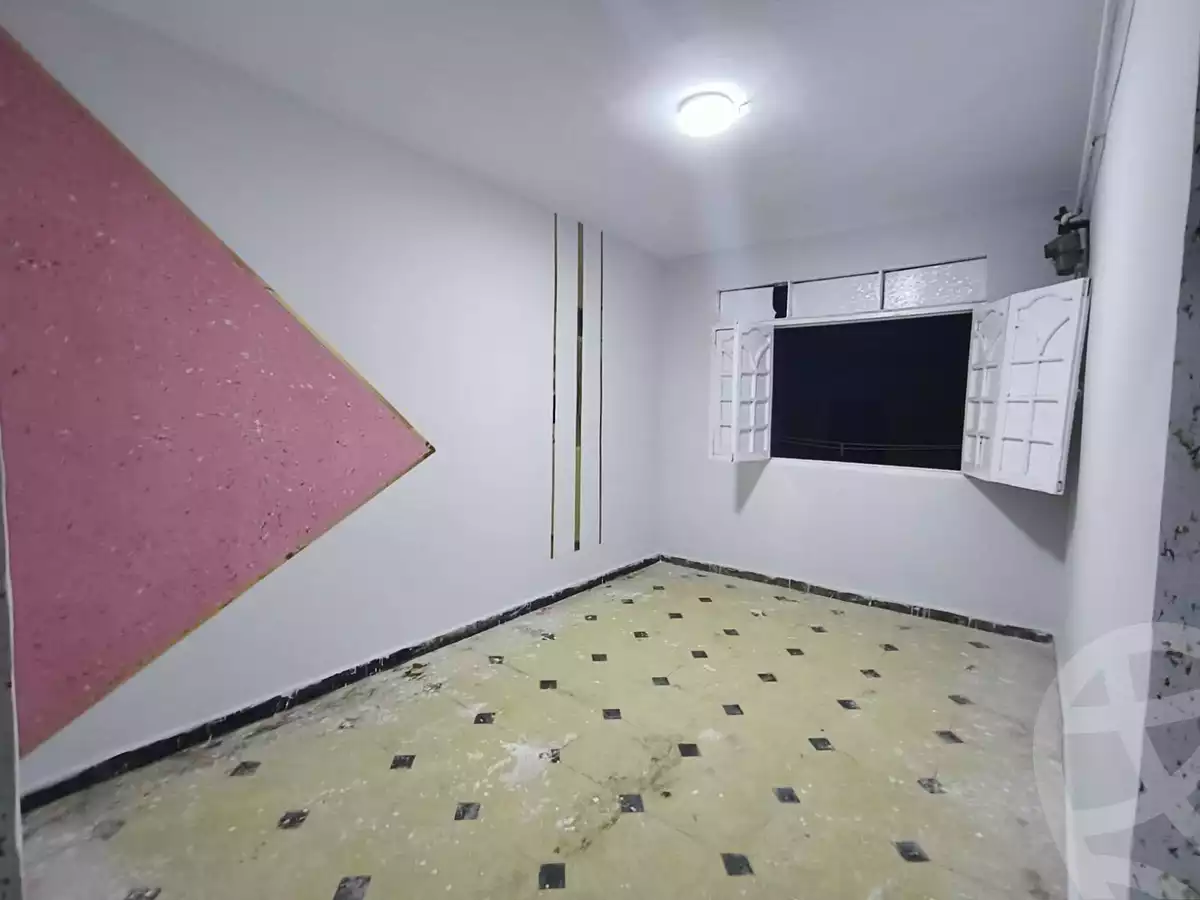 https://aqarmap.com.eg/ar/listing/6343689-for-sale-qalyubia-shubra-el-khaima-om-bayoumi