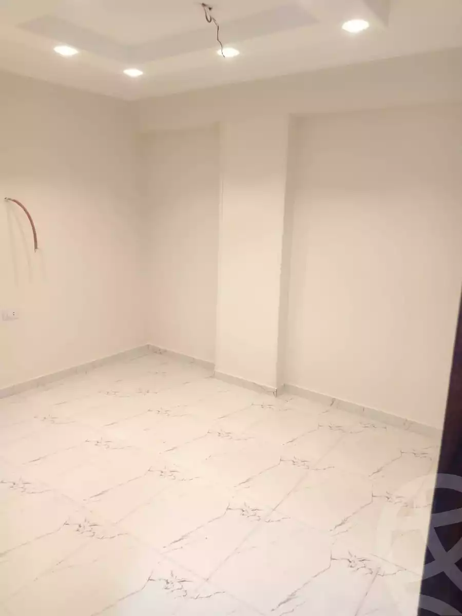 https://aqarmap.com.eg/en/listing/6345327-for-sale-cairo-helwan-hadayek-helwan-nile-corniche-st
