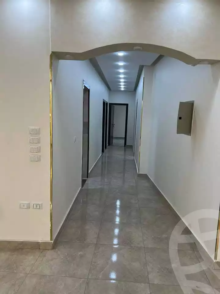 https://aqarmap.com.eg/en/listing/6345598-for-sale-cairo-helwan-hadayek-helwan-nile-corniche-st