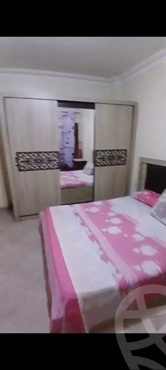 https://aqarmap.com.eg/en/listing/6345764-for-rent-cairo-faisal-kafr-tohormos-queen-nazli-st