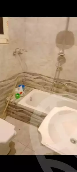https://aqarmap.com.eg/ar/listing/6346268-for-sale-cairo-helwan-kwrnysh-hlwn
