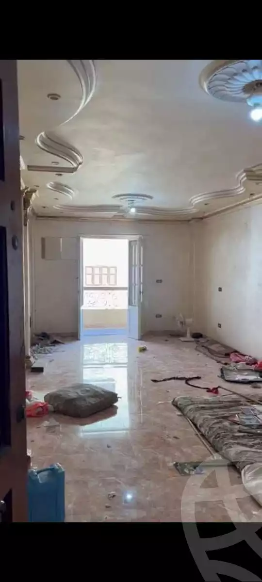 https://aqarmap.com.eg/en/listing/6346980-for-sale-beheira-damanhour-damanhour-city-el-gomhoreya-st
