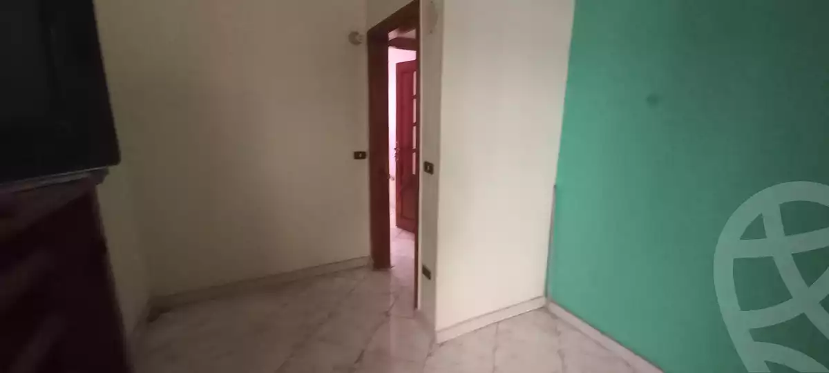 https://aqarmap.com.eg/ar/listing/6348616-for-sale-cairo-el-zaytun-lzytwn-lshrqy-toman-bai-st