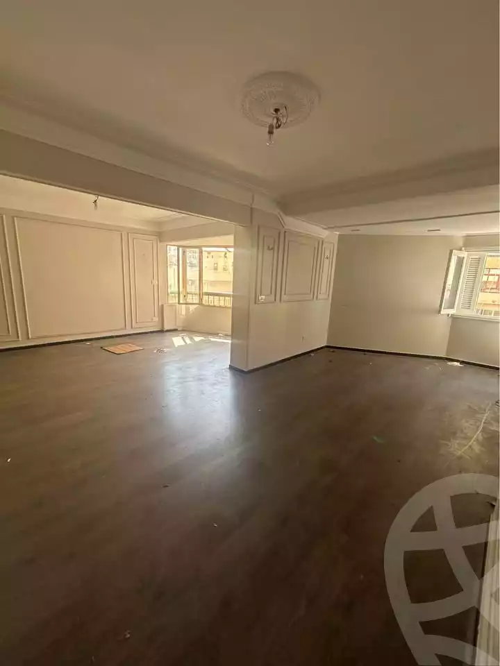 https://aqarmap.com.eg/ar/listing/6348725-for-sale-alexandria-bolekly