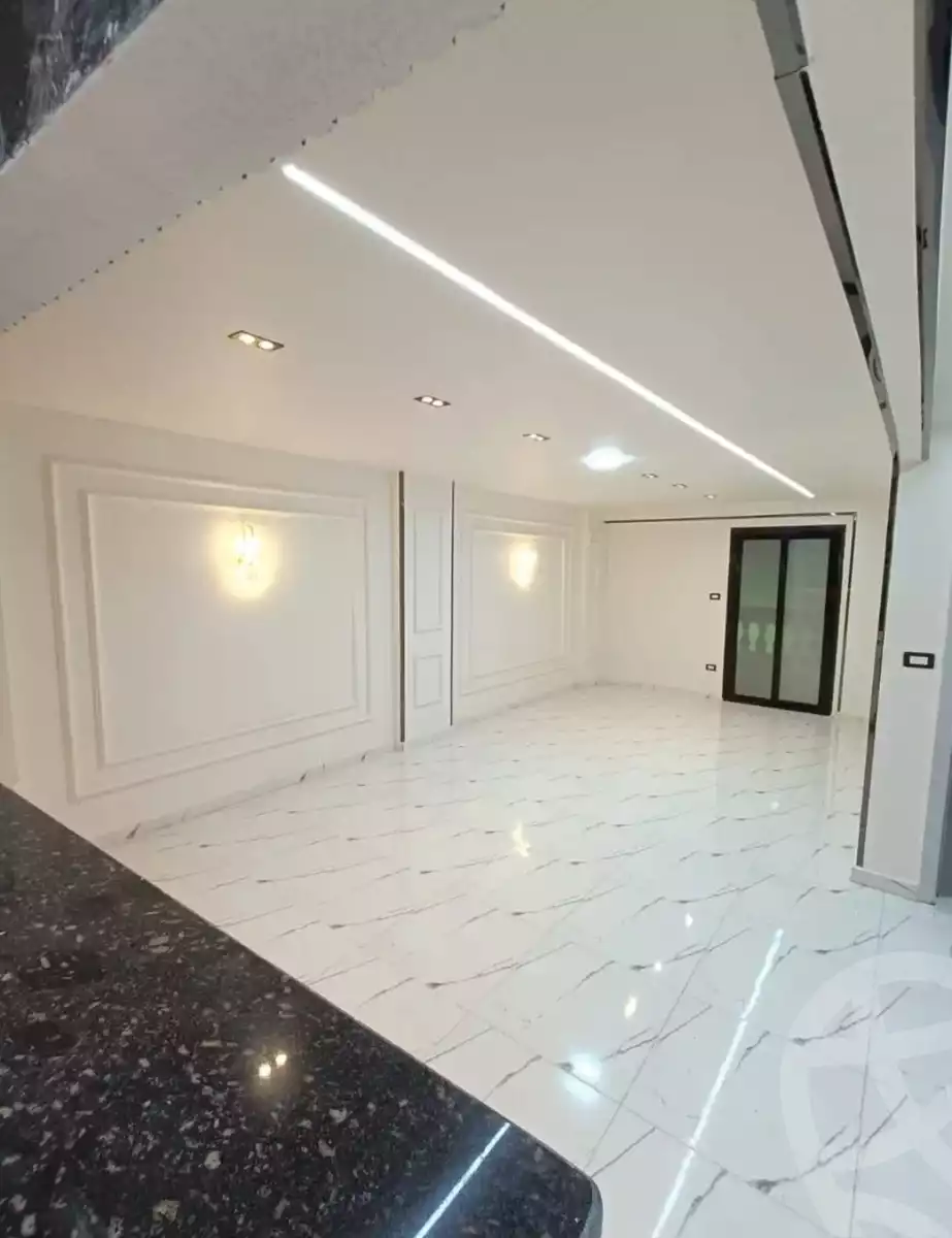 https://aqarmap.com.eg/en/listing/6348805-for-sale-alexandria-lsywf-el-falki